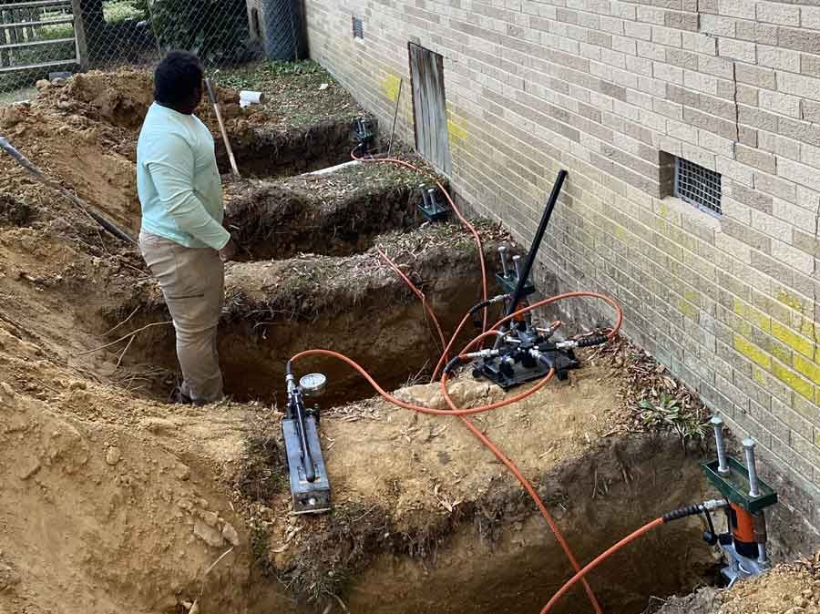 setting helical piers